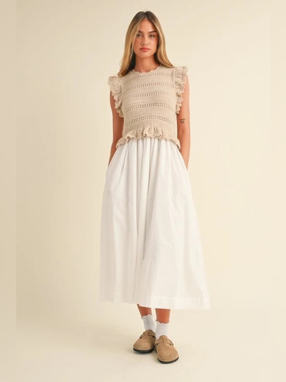 Mable NWT Taupe Crochet Knit Ruffle Sleeve Bodice White Flowing Poplin Dress (M)